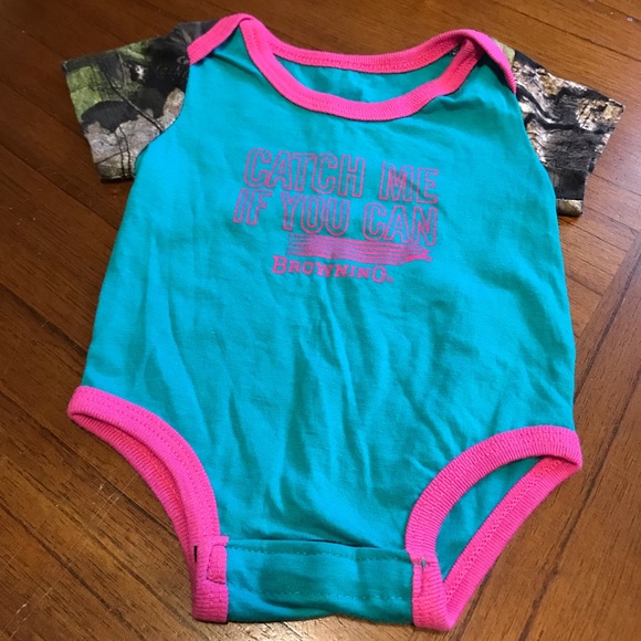 Catch Me If You Can Browning Camo Baby One Piece with Shorts Set, Size 3 Months - Picture 3 of 8